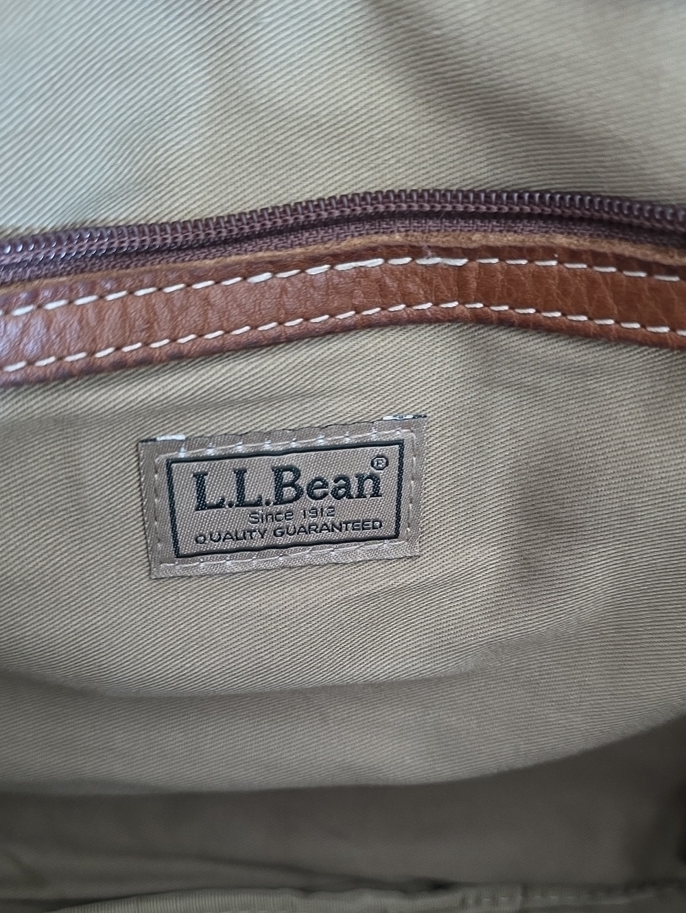 L.L. Bean Vintage Brown Leather Messenger Bag - Picture 10 of 14